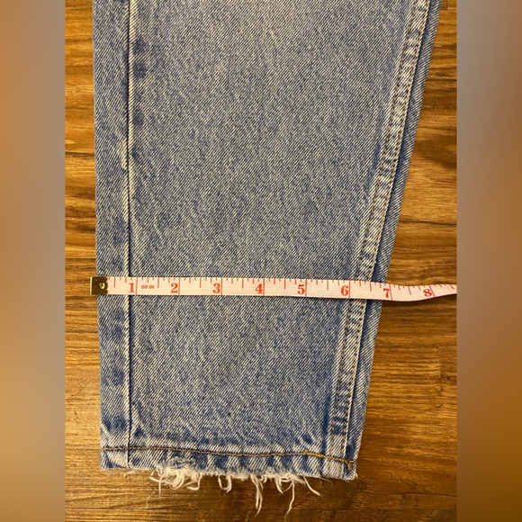 Zara Distressed Relaxed Jeans size 8 NWOT - Picture 7 of 12